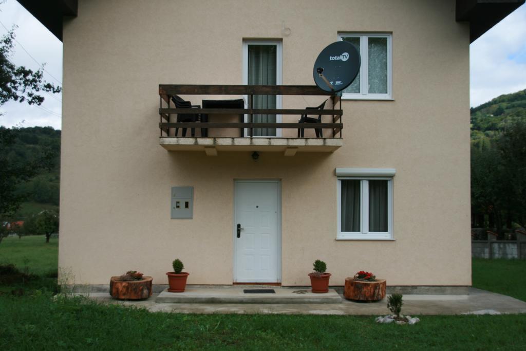 Guest House Sergey Kolašin Exteriör bild